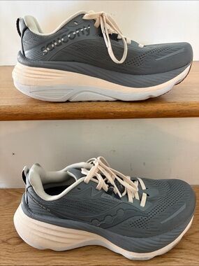 Saucony Women's Hurricane 24